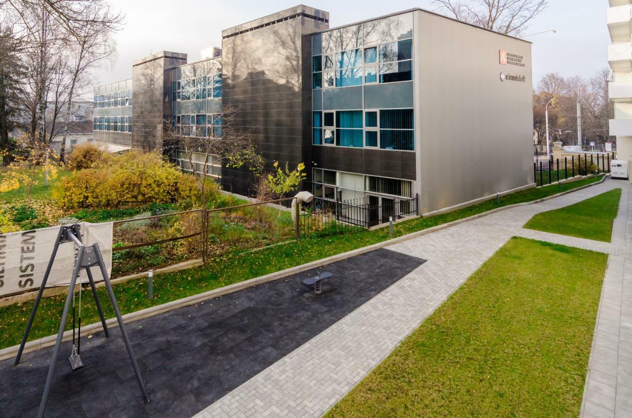 City Studio 1A - Courtyard View Vilnius Ngoại thất bức ảnh